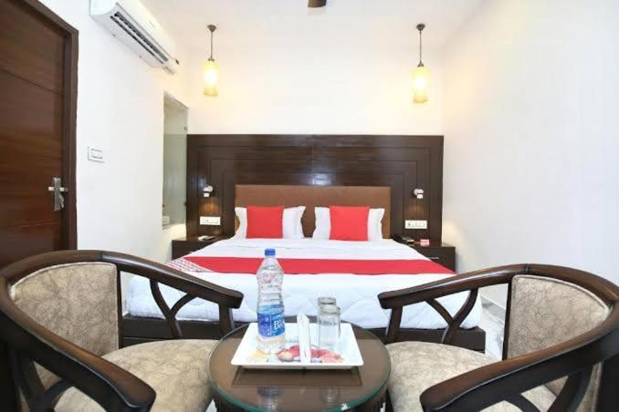 Hotel Ska Chandigarh Bagian luar foto